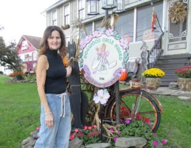 Packer receives October  Garden of the Month Award